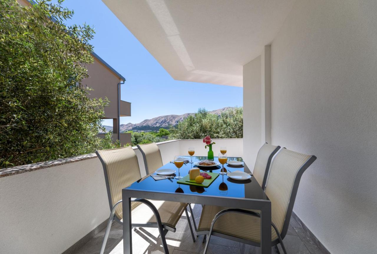Apartments Lucija Baška Extérieur photo